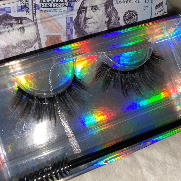 mink lashes ☺️ - Picture 4 of 5